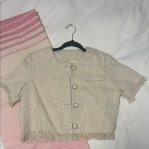 Elegant Cream Short-Sleeve Blazer